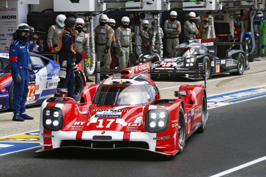  Porsche 919 Hybrid 2015 года  (фото 16 из 481)